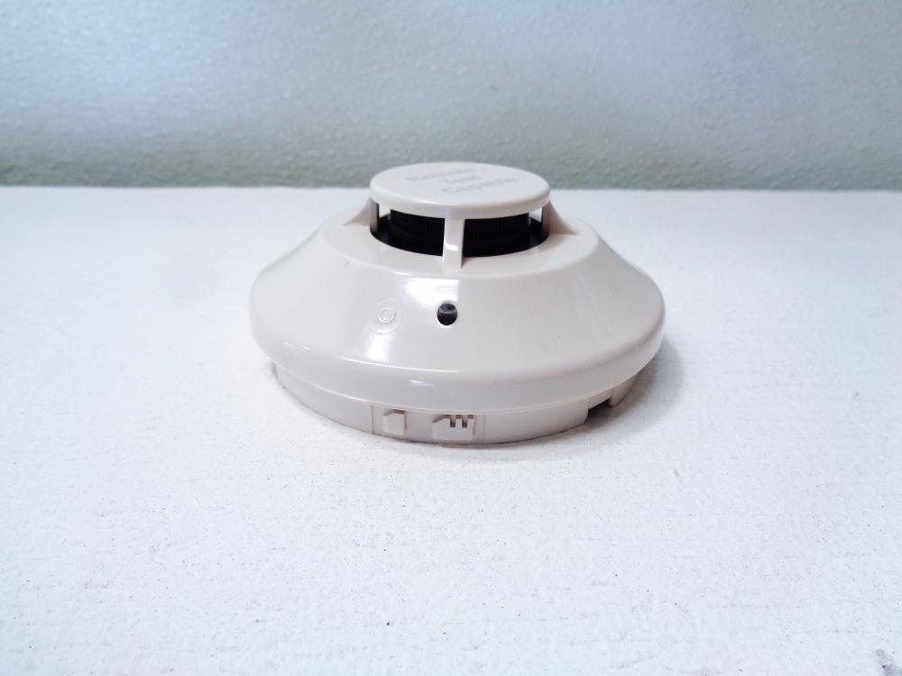 System Sensor DNR Intelligent Non-Relay Duct Smoke Detector w/ Notifier NP-100R